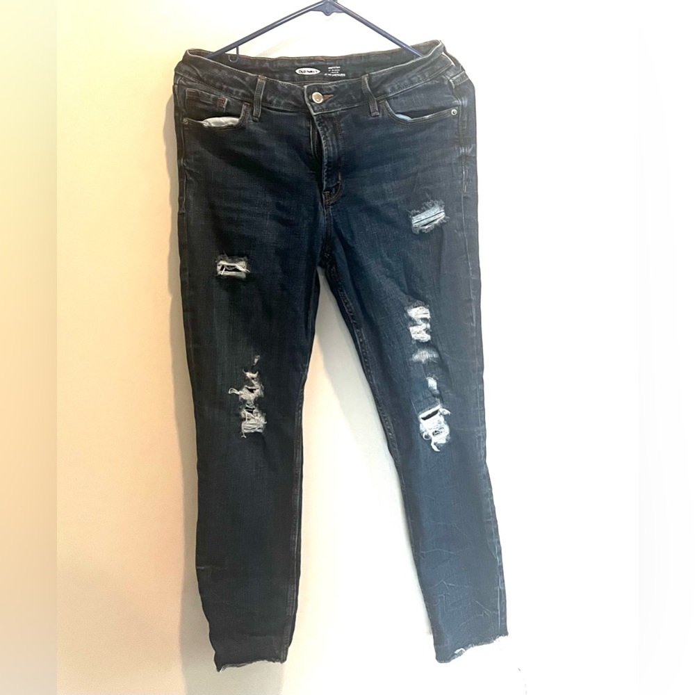 Old Navy Distressed Skinny Jeans